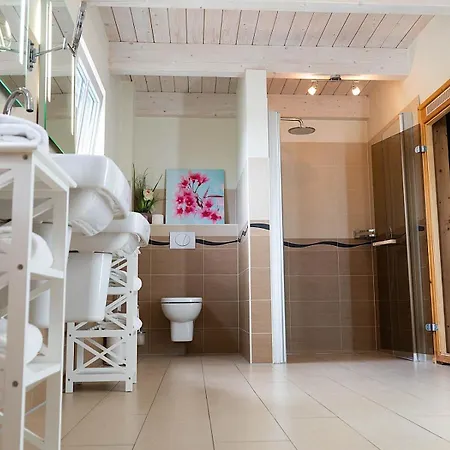 Halligkieker 2 - Grosszuegiges Nordseehaus Mit Sauna Und Kamin Tatil Evi Dagebüll